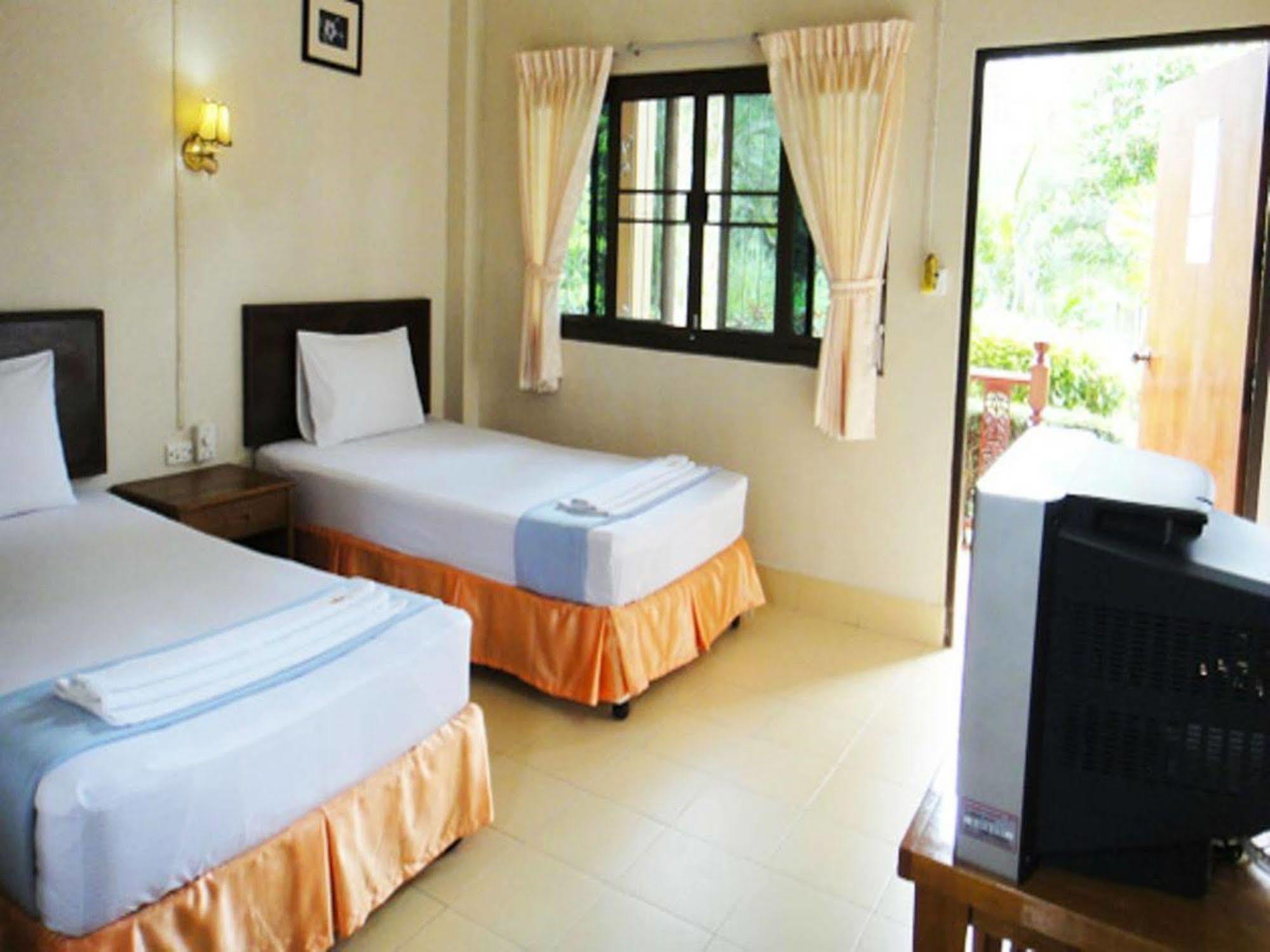 Asia Divers Resort Ko Tao Buitenkant foto