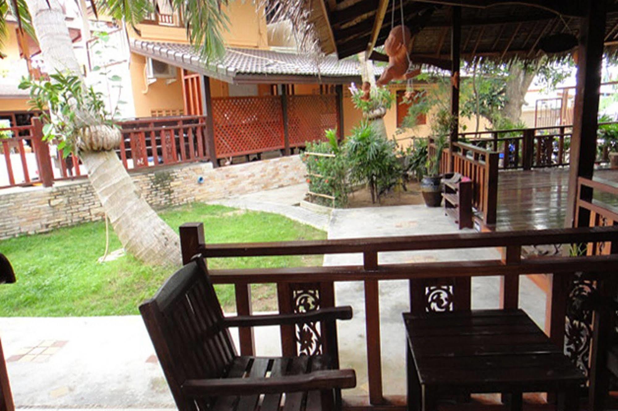 Asia Divers Resort Ko Tao Buitenkant foto
